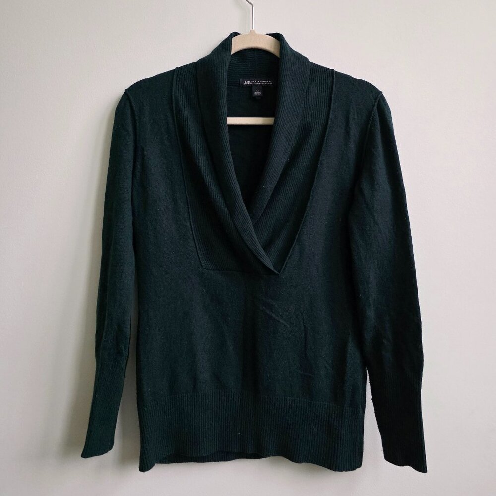 Banana Republic Luxury Cashmere Blend Pullover Sweater, Hunter Green, Size M